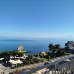 Le Finestre Sul Mare דירה *
