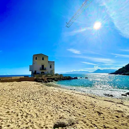 Le Finestre Sul Mare * Santa Flavia