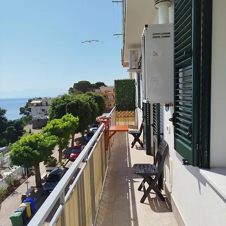 Daire Le Finestre Sul Mare *