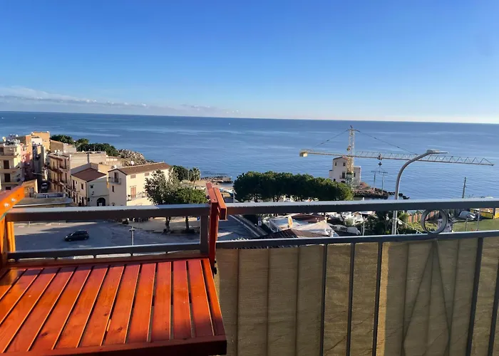 Le Finestre Sul Mare Appartamento *